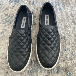 Steve Madden Ecentrcq Black Sneakers (Barely Worn)
